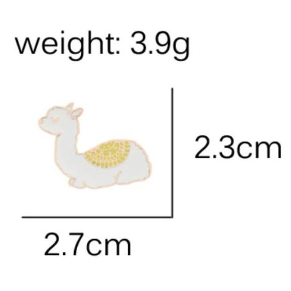 Llama Laying Down Pin Brooch - Picture 2 of 2